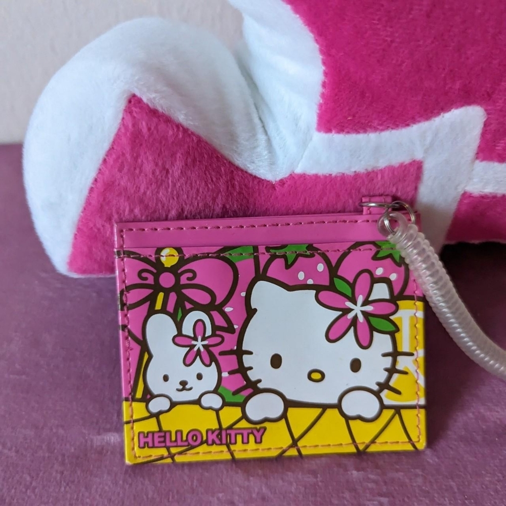 hello kitty 2011 card / id holder
